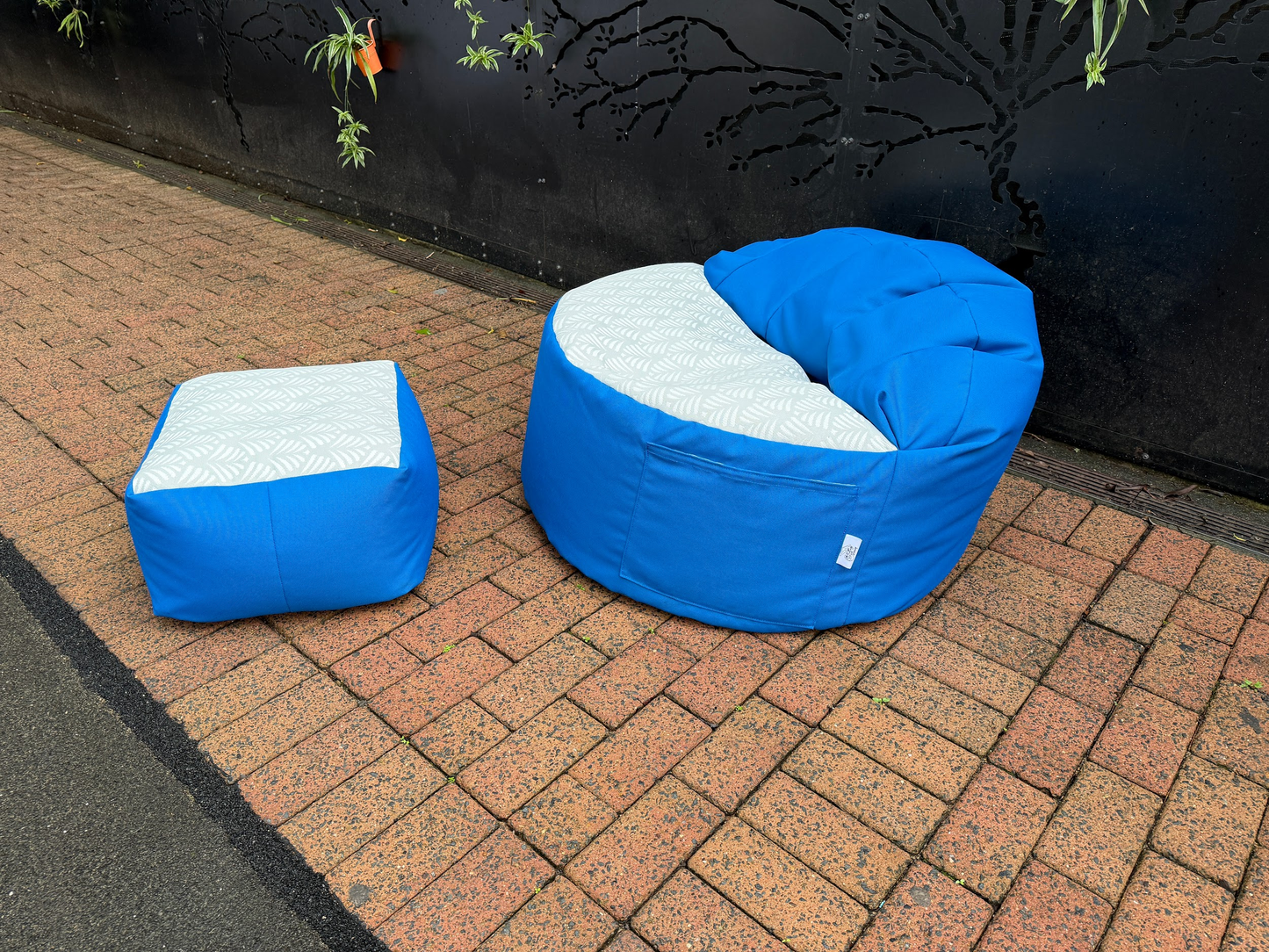 Adults/Large Outdoor Bean Bag